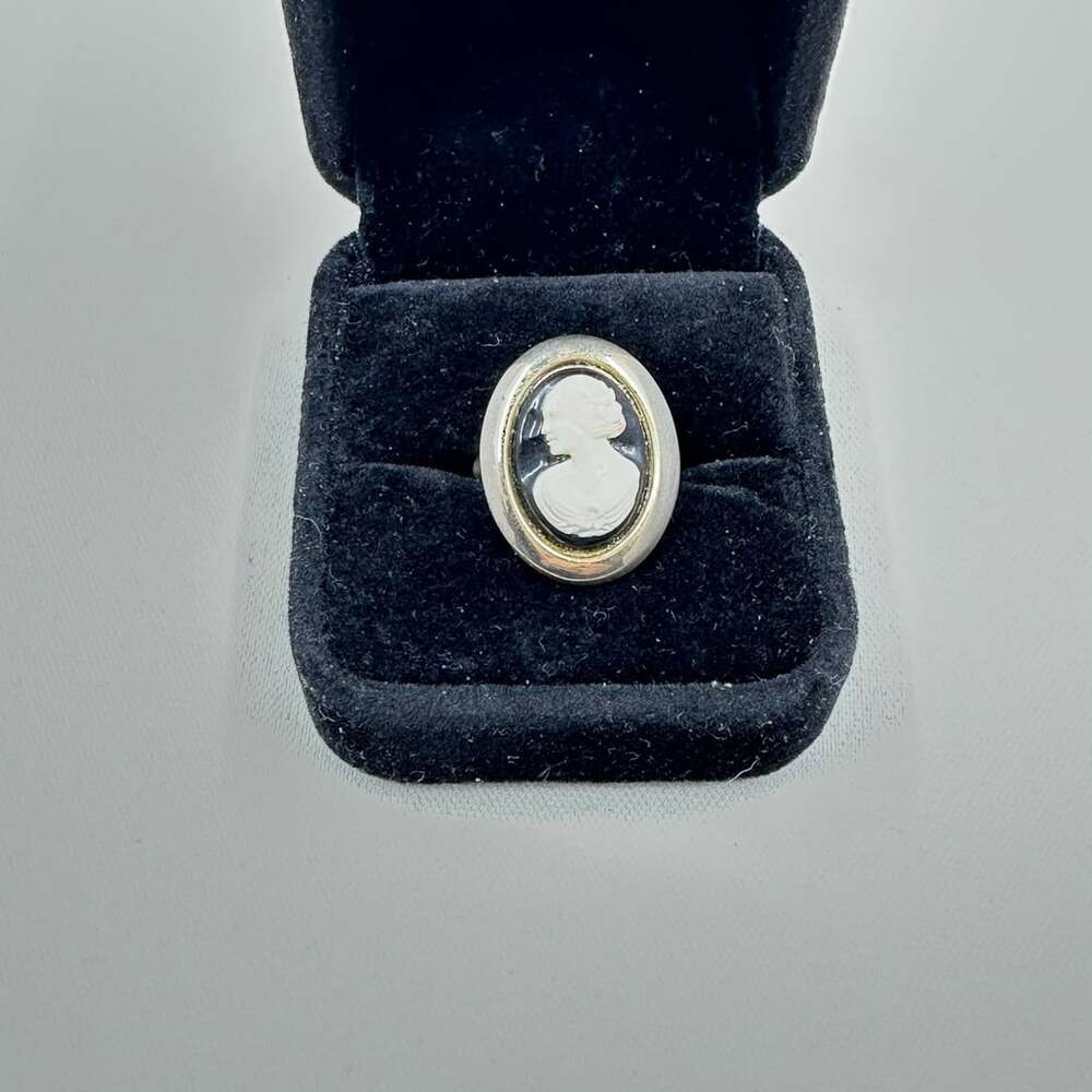 Vintage Black Glass Cameo Adjustable Ring | Classical Lady Portrait